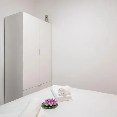Apartment 3 Hab Fira De Bcn A 20 Minutos De Bcn Centro L'Hospitalet de Llobregat