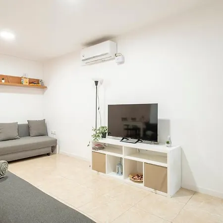 3 Hab Fira De Bcn A 20 Minutos De Bcn Centro Apartment
